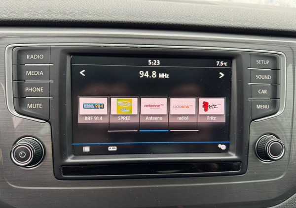 Volkswagen Golf Sportsvan cena 49900 przebieg: 192000, rok produkcji 2017 z Lębork małe 466